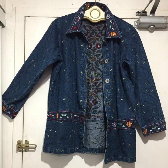 DEINIM & Co. EMBROIDERY FLORAL JACKETS SIZE S - Picture 1 of 11